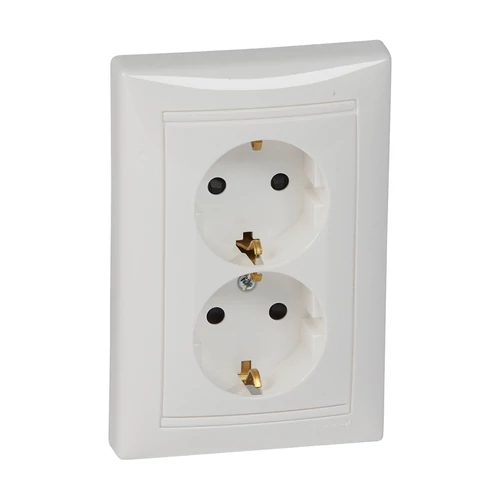 Legrand 774427 Valena 2x2P+F csatlakozóaljzat biztonsági zsaluval, fehér