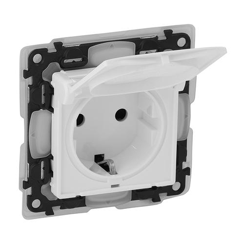 Legrand 753119 Valena Life 2P+F csatlakozóaljzat biztonsági zsaluval, csapófedéllel, IP44, fehér