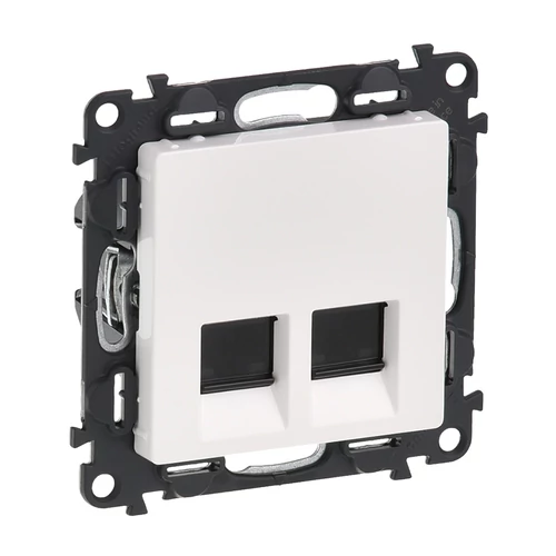 Legrand 753141 Valena Life 2xRJ45 Cat. 5e UTP csatlakozóaljzat, fehér